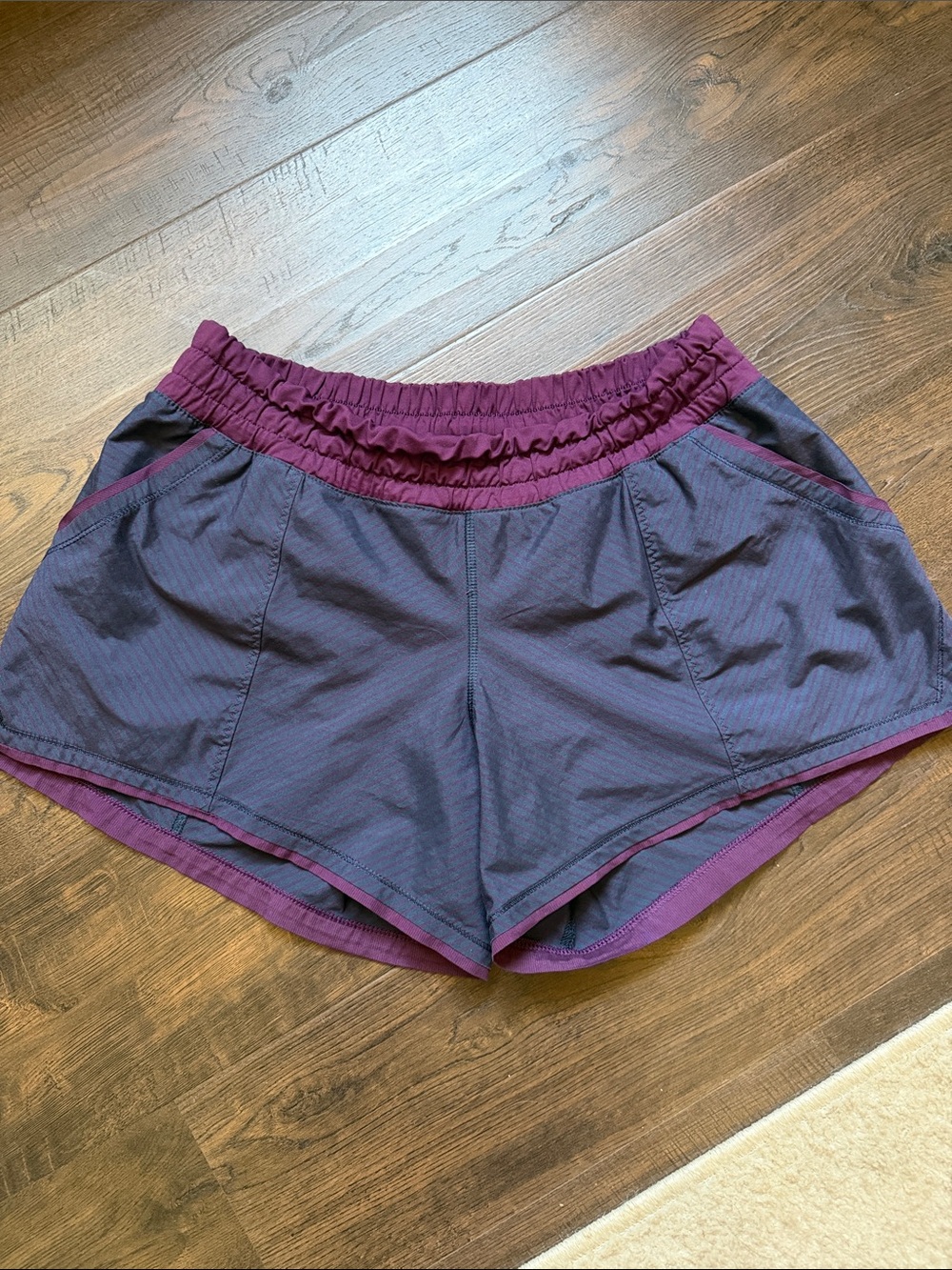 lululemon athletica Women's Two-Tone Purple Athletic Shorts